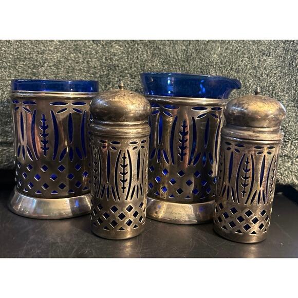 Cobalt Blue Glass Insert Silver Plated Shakers Sugar and Creamer Antique - Picture 5 of 6